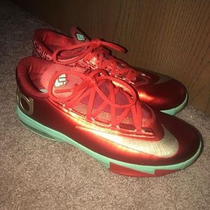 Nike Basketball Shoes; LIMITED EDITION